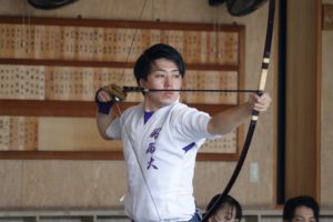 -300x200 関関戦すべての試合で白星をつかみ圧勝！